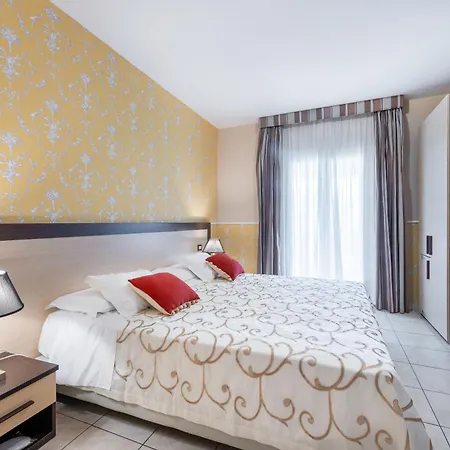 Ξενοδοχείο De La Relais 3*