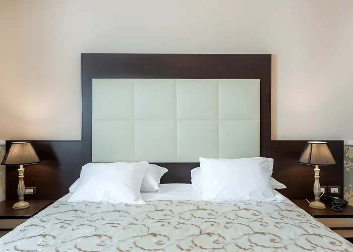 De La Relais מלון פיומיצ'ינו