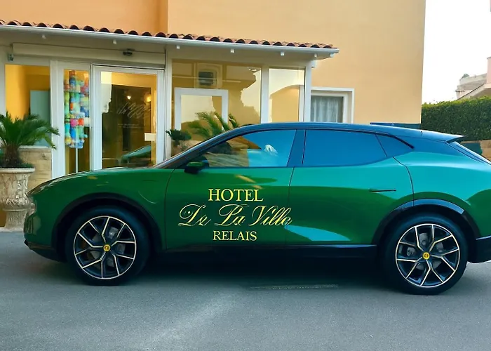 De La Relais מלון פיומיצ'ינו